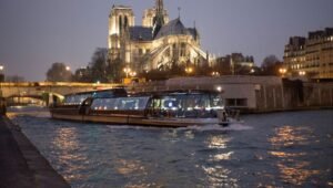 14 Best Paris Tours: Food, Versailles and More